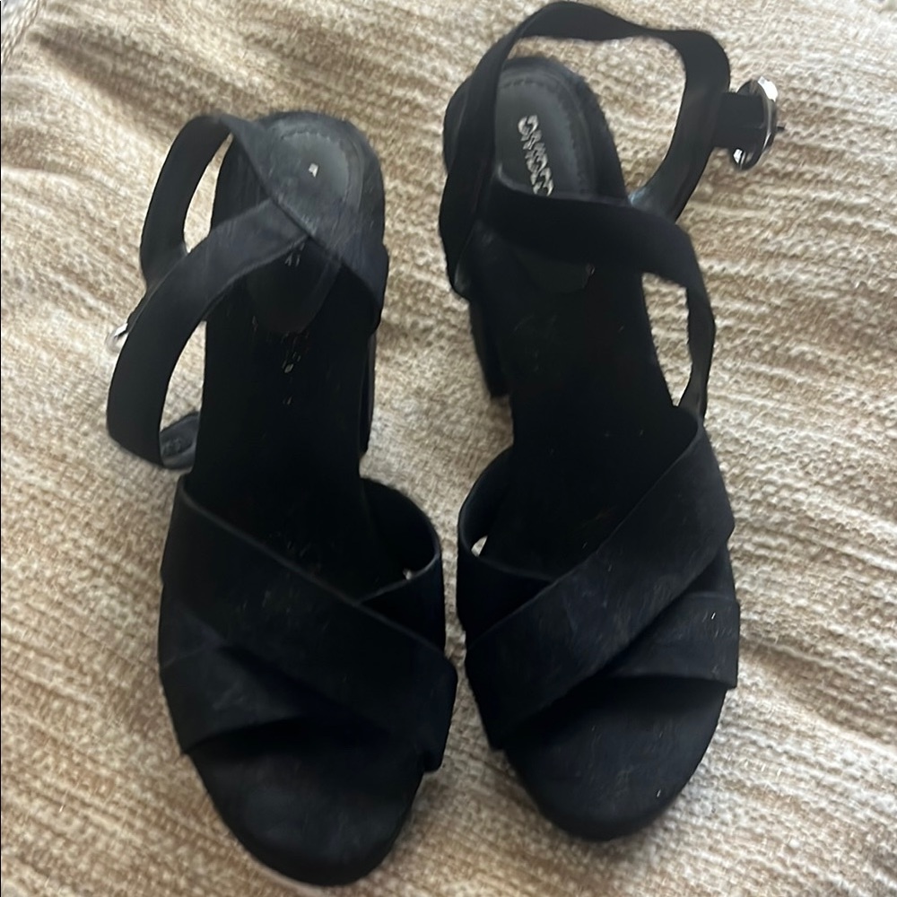 Elegant Black Strappy Sandals